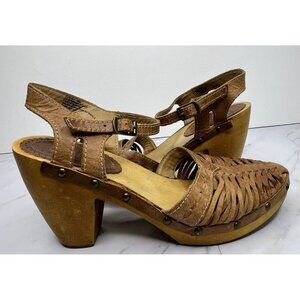 Latigo Women's Costa Brown Woven Leather Clogs Size 7.5